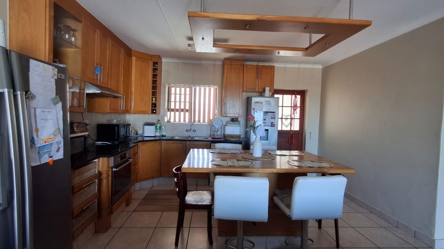 3 Bedroom Property for Sale in Seemeeu Park Western Cape